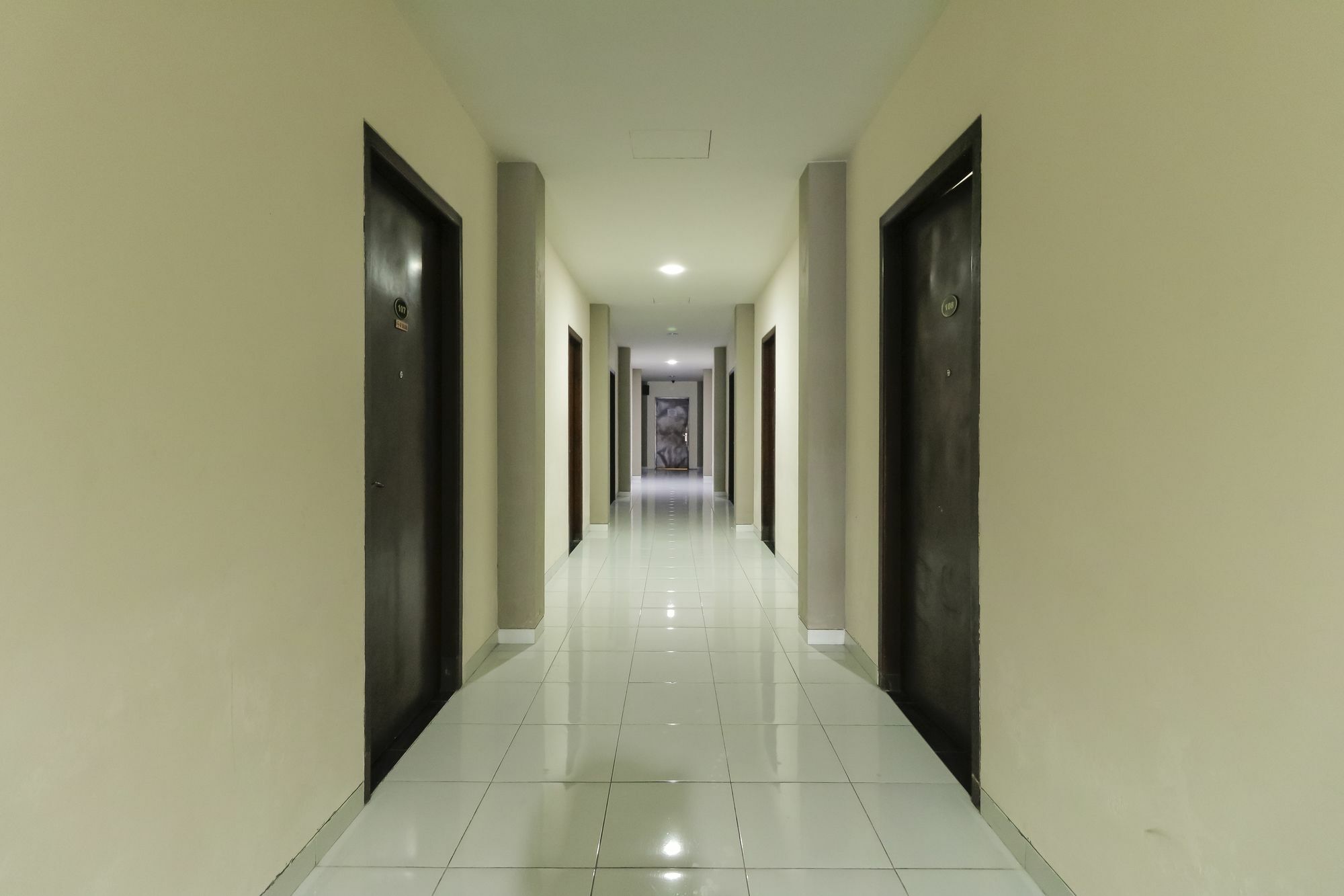 Reddoorz Near Universitas Sebelas Maret Solo Exterior foto